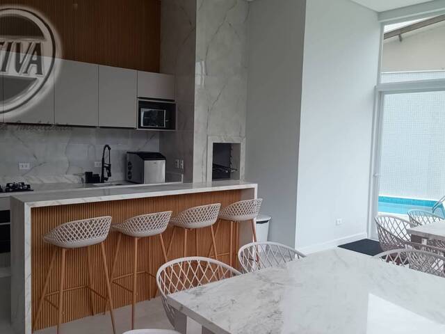 Apartamento para Venda em Caioba - 11