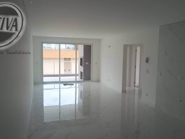 Apartamento para Venda em Caioba - 28