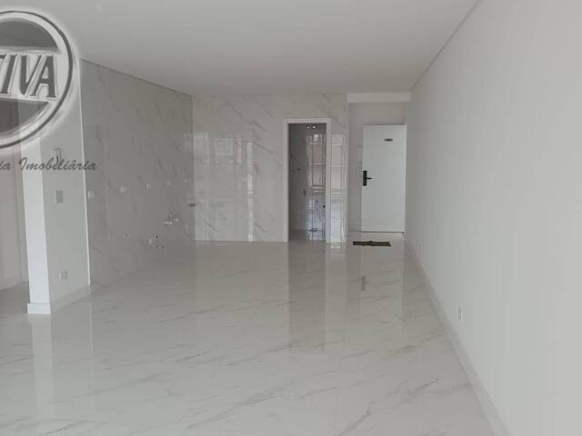 Apartamento para Venda em Caioba - 33