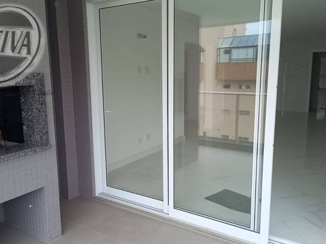 Apartamento para Venda em Caioba - 34