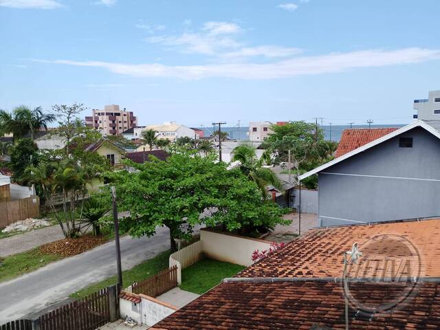 Sobrado para Venda em Balneário Ipacaraí - 16