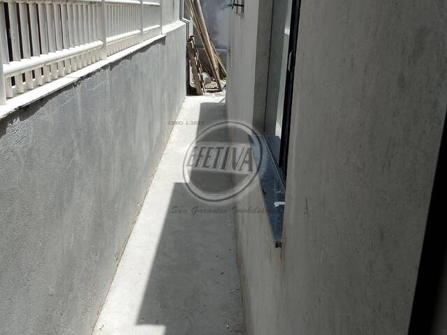 Residência para Venda em Perequê - 18