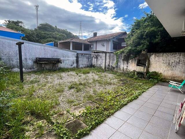 Casa para Venda em Praia de Caireiras - 32