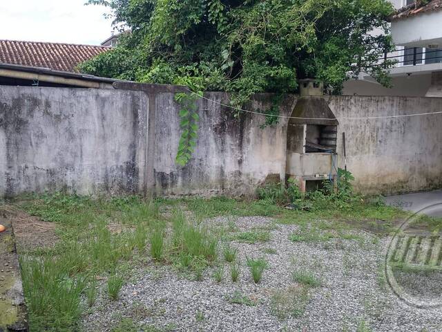Casa para Venda em Praia de Caireiras - 35