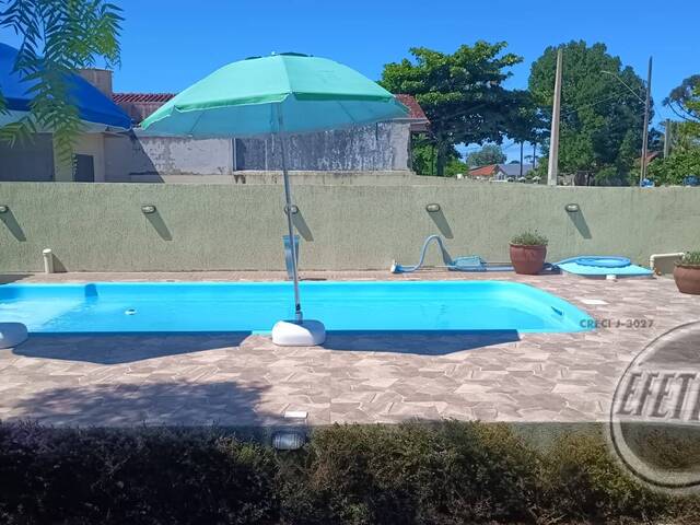 Residência para Venda em Matinhos - 5