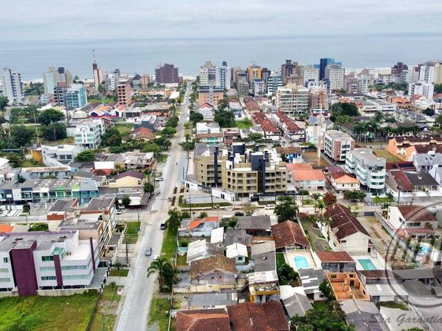 Apartamento para Venda em Caioba - 44