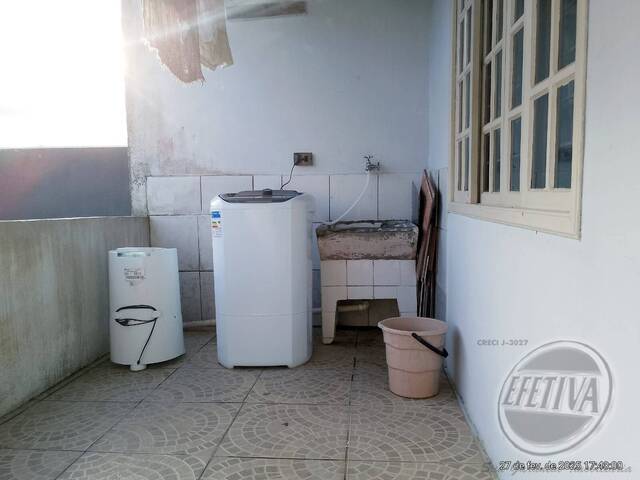 Sobrado para Venda em Riviera I - 28