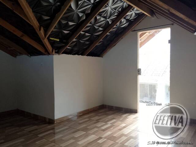 Casa para Venda em Albatroz - 23