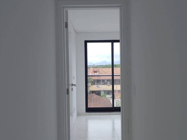 Apartamento para Venda em Praia de Leste - 22