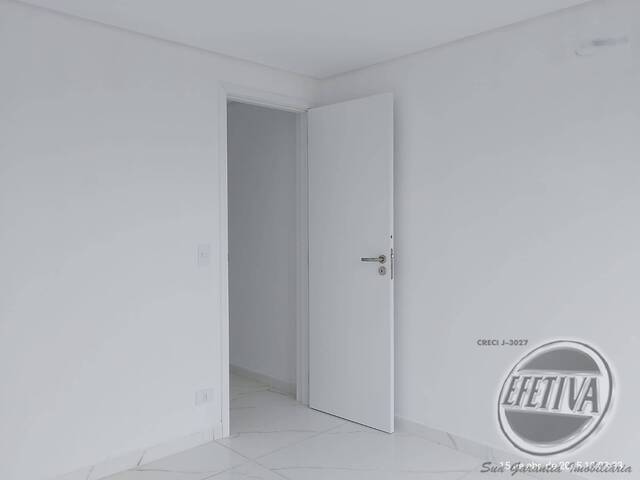 Apartamento para Venda em Praia de Leste - 23
