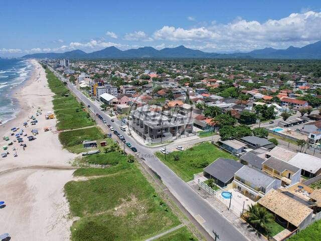 Sobrado para Venda em Balneário Betaras - 17