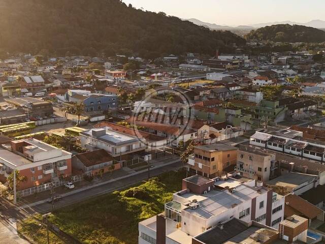 Apartamento para Venda em Caioba - 34