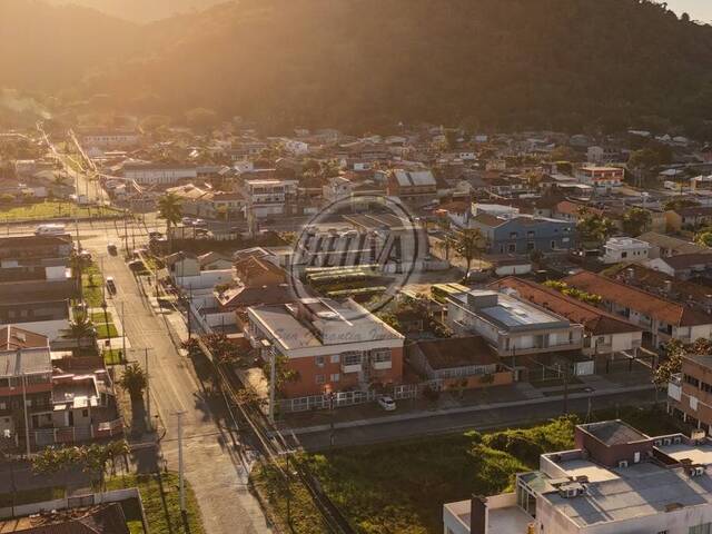 Apartamento para Venda em Caioba - 36