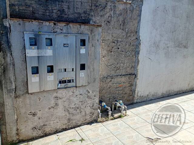Sobrado para Venda em Balneário Ipacaraí - 23