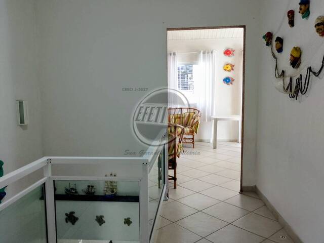 Casa para Venda em Centro - 60