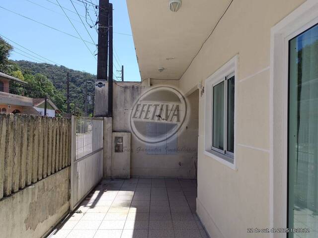 Casa para Venda em Centro - 9