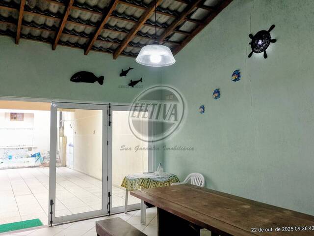 Casa para Venda em Centro - 71