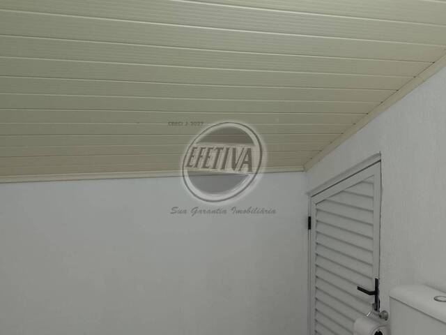 Casa para Venda em Centro - 80