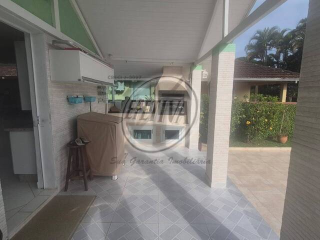 Residência para Venda em Balneário Brejatuba - 18