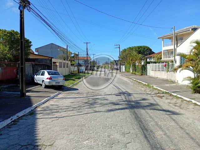 Sobrado para Venda em Matinhos - 5