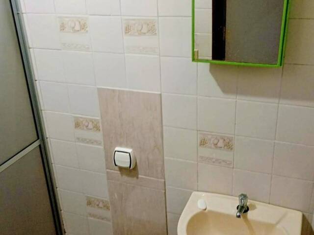 Sobrado para Venda em Balneário Ipacaraí - 17
