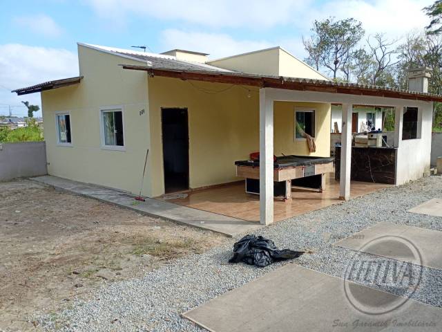 #2545R - Casa para Venda em Matinhos - PR - 2
