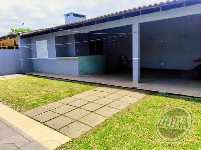 #4016R - Casa para Venda em Guaratuba - PR - 2