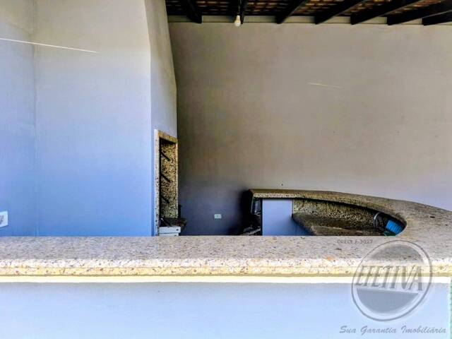 Casa para Venda em Nereidas - 32