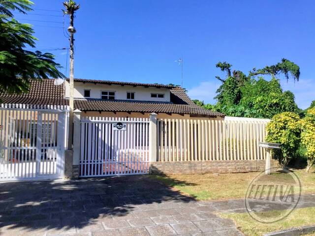 Casa para Venda em Piçarras - 60