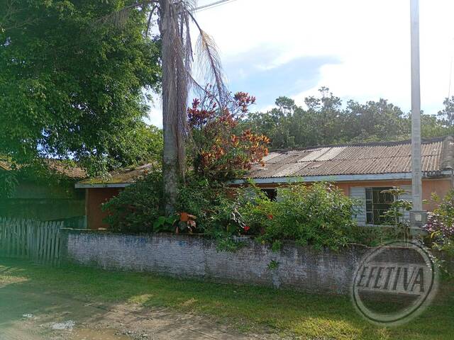 Residência para Venda em Matinhos - 2