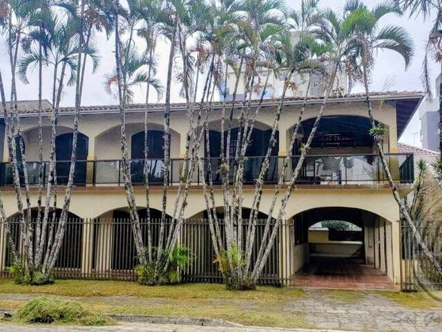 Residência para Venda em Centro - 16