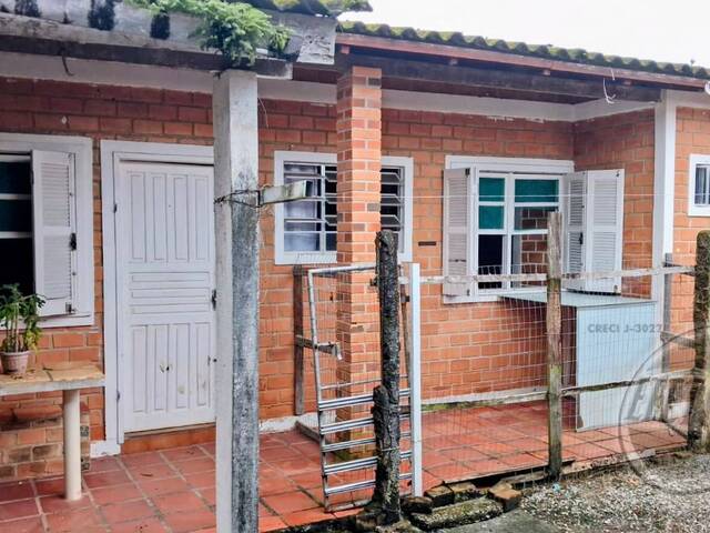 Residência para Venda em Ipanema - 13