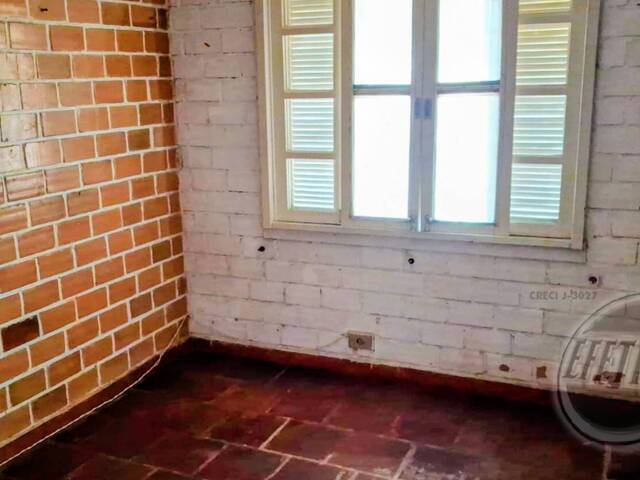 Residência para Venda em Ipanema - 18