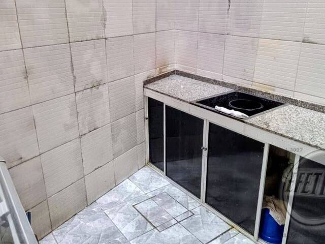 Sobrado para Venda em Centro - 14