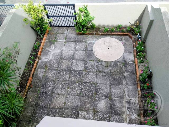 Sobrado para Venda em Balneário Ipacaraí - 6
