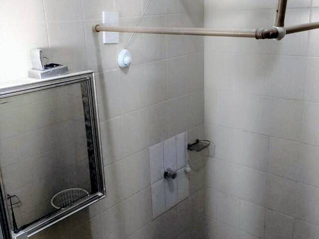 Sobrado para Venda em Balneário Ipacaraí - 18