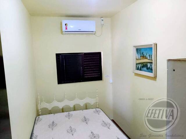Sobrado para Venda em Balneário Ipacaraí - 15