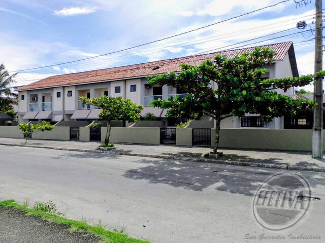 Sobrado para Venda em Balneário Ipacaraí - 28