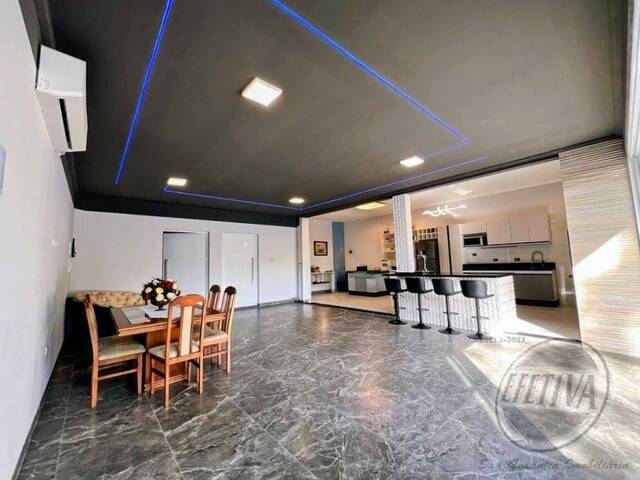Casa para Venda em GUARAGUAÇU - 18
