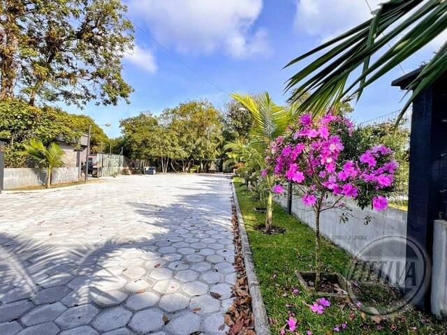 Casa para Venda em GUARAGUAÇU - 29
