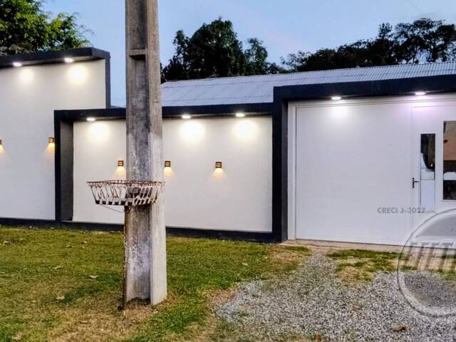 Casa para Venda em Balneário Brejatuba - 51