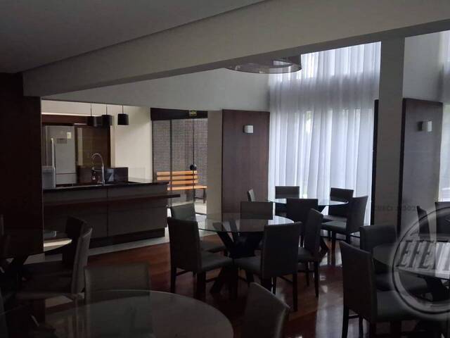 Apartamento para Venda em Juvevê - 47