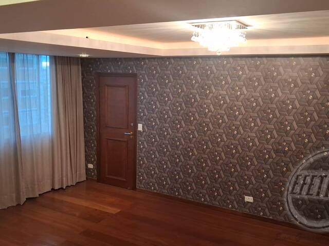 Apartamento para Venda em Juvevê - 10