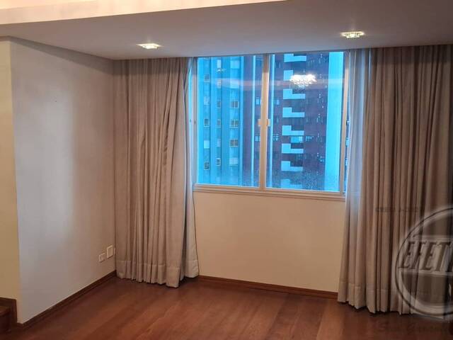 Apartamento para Venda em Juvevê - 12