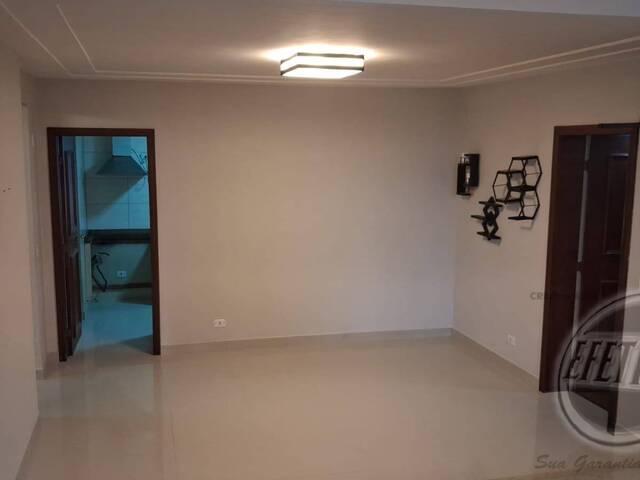 Apartamento para Venda em Juvevê - 20