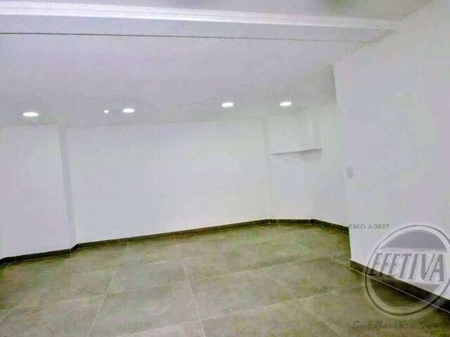 Apartamento para Venda em Cabral - 60