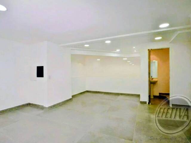 Apartamento para Venda em Cabral - 62