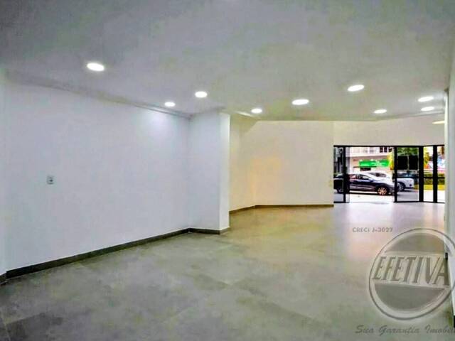 Apartamento para Venda em Cabral - 64