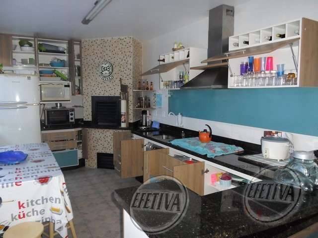 Casa para Venda em Centro - 22