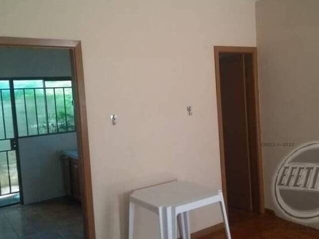 Casa para Venda em Centro - 10